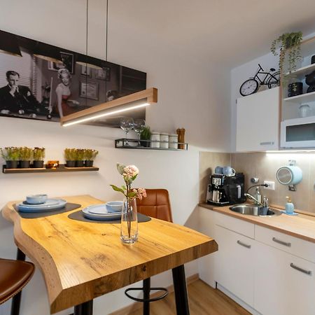Premium Apartment Inspiriert Von Marilyn Monroe-Bremen City Center المظهر الخارجي الصورة